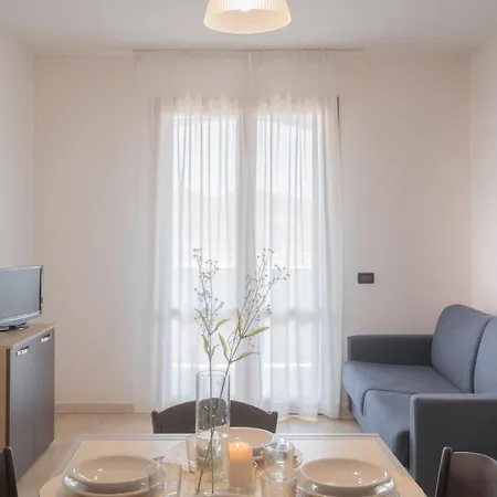 Appartement Stylish Le Fontane No2503 *